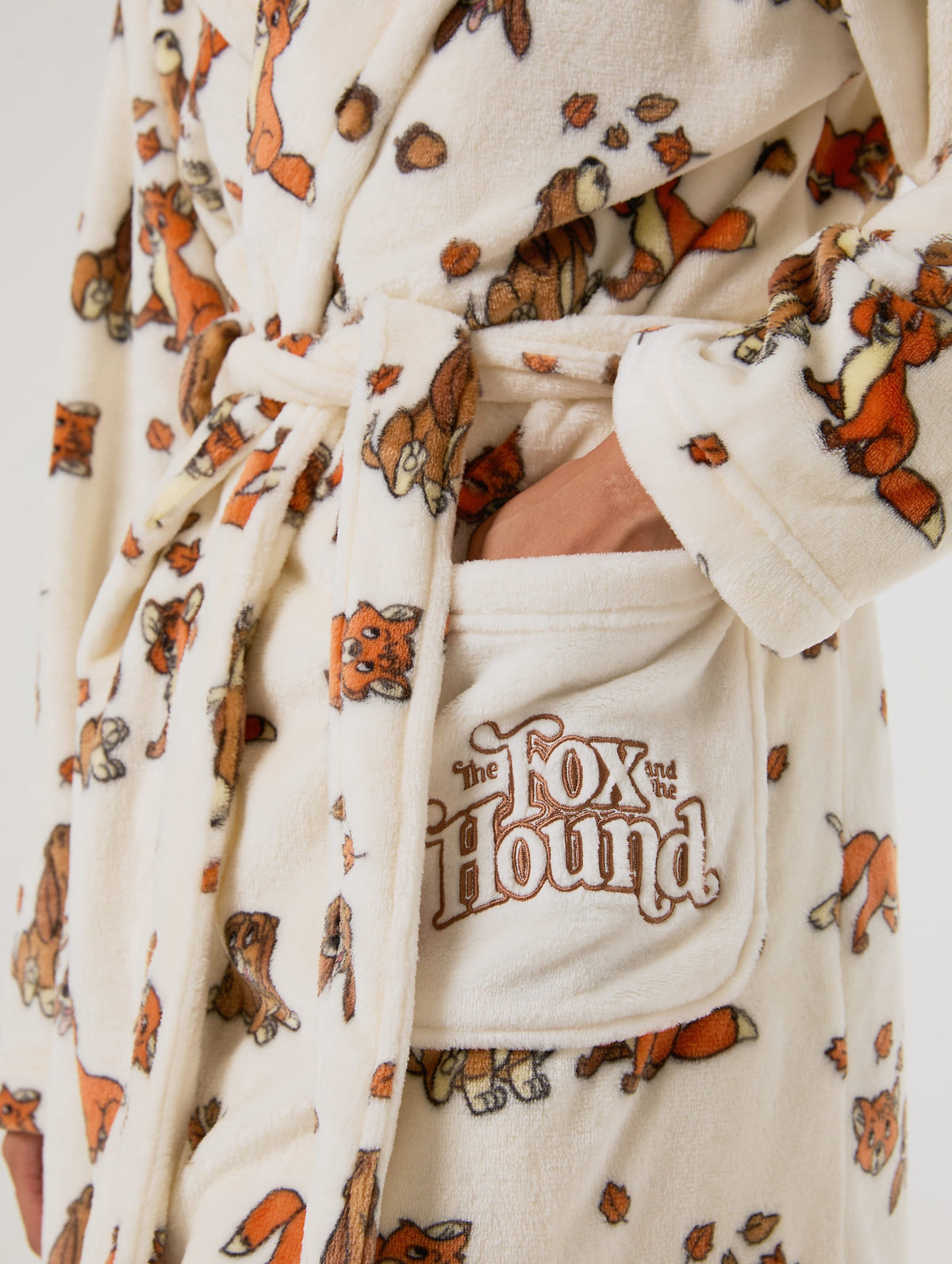 Disney Fox and The Hound Dressing Gown - Image 5
