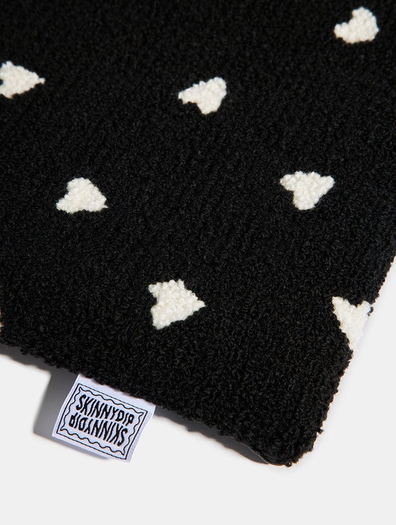 Ditsy Heart Fuzzy Laptop Case - Image 4