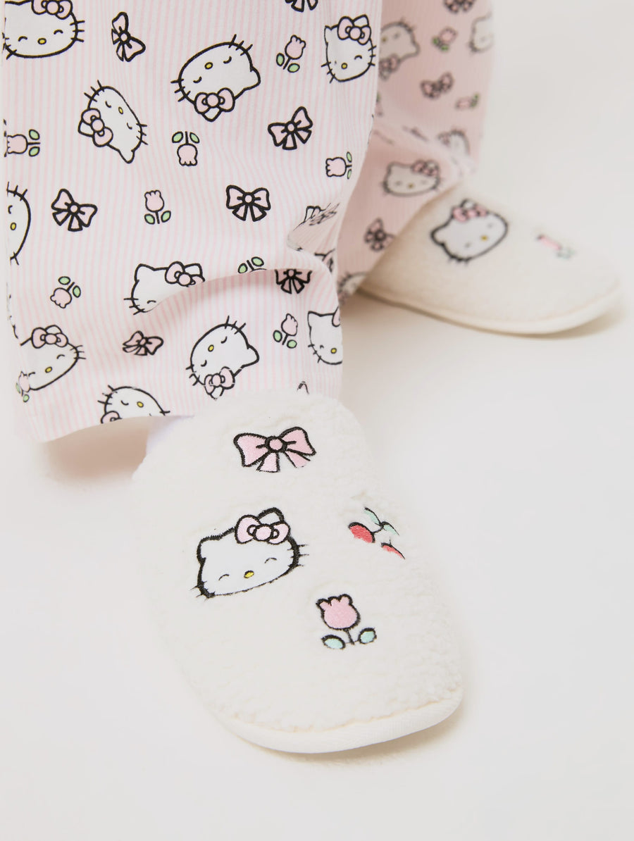 Hello Kitty x Skinnydip Icon Slippers