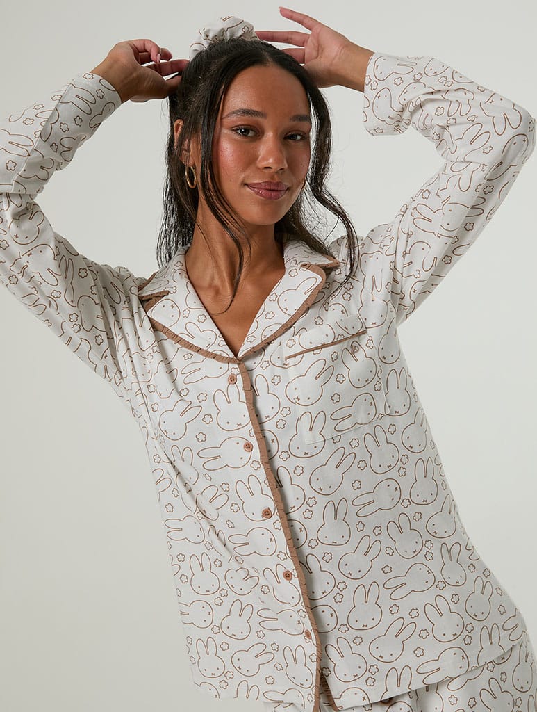 Miffy x Skinnydip Flower Pyjama Set with Scrunchie - Image 2