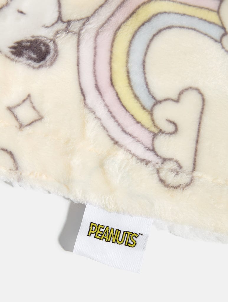 Peanuts x Skinnydip Snoopy and Woodstock Blanket - Image 3