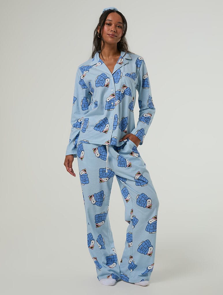 Peanuts x Skinnydip Snoopy Coat Pyjama Set with Scrunchie - Image 4
