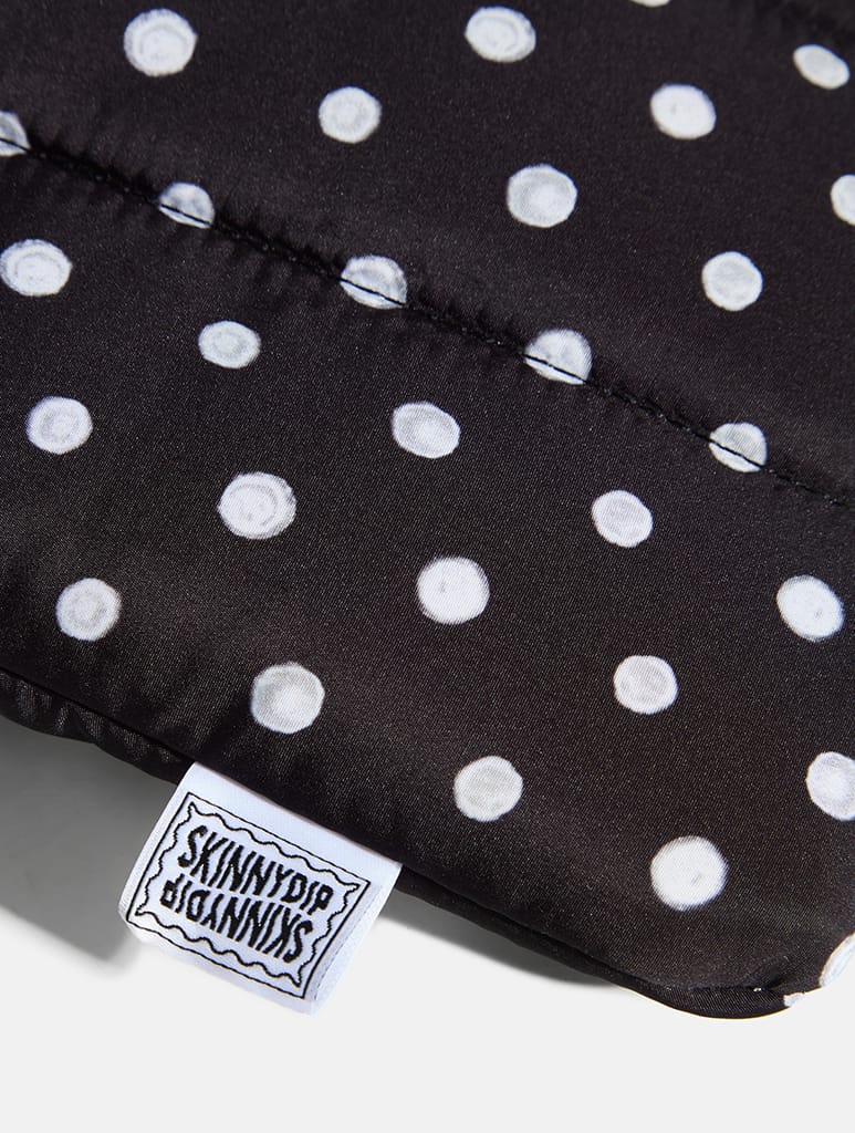 Polka Dot Quilted Laptop Sleeve in Black and White - Image 3
